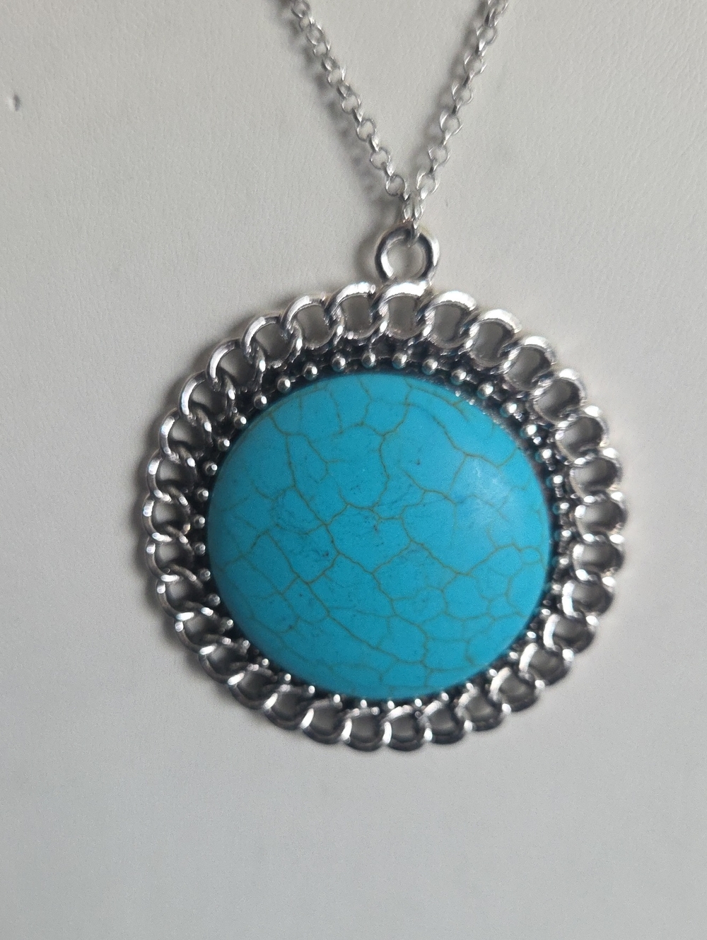 Paparazzi Over The Mountain Blue Necklace NWT